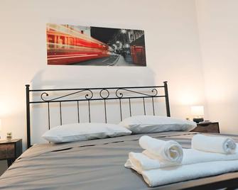 Dimora Alessandrina - Alessandria - Schlafzimmer