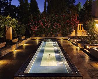 Casa Agostino - Luxury wine resort - Mendoza - Pool