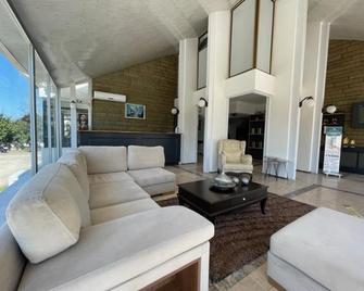 Maslina Otel - Edremit