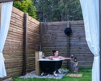 Naivasha Cottage - Deloraine