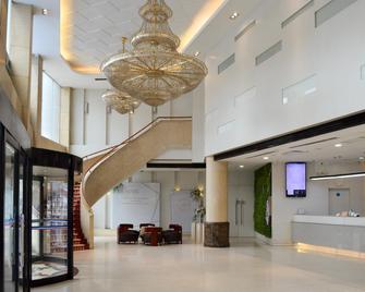 Hanting Hotel Yulin Suide Tianhechang - Lüliang - Lobby