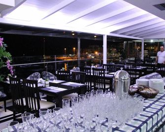 Republika Hotel - Saranda - Ravintola