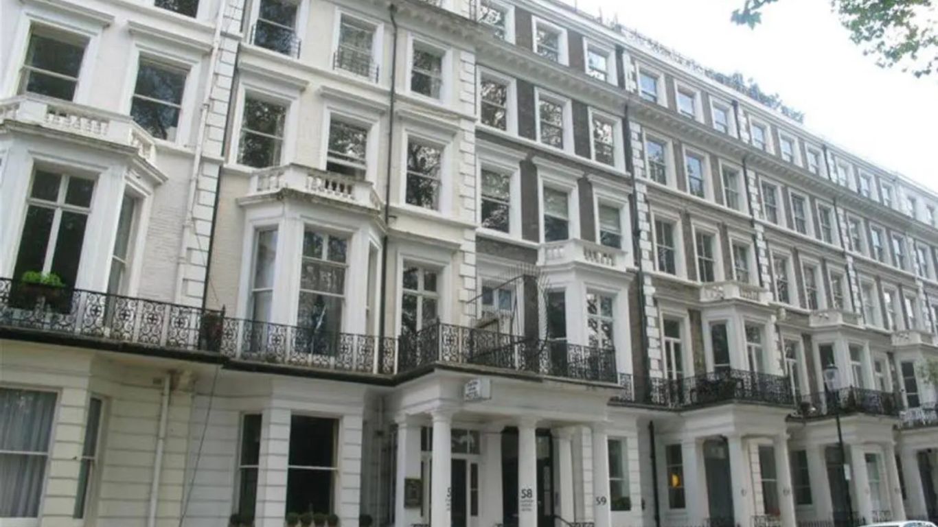 Curzon House Hotel