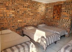 Limpopo Lodge - Polokwane - Sypialnia