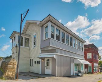 14 Mi to Black Moshannon! Pet-Friendly Apartment - Philipsburg - Edificio