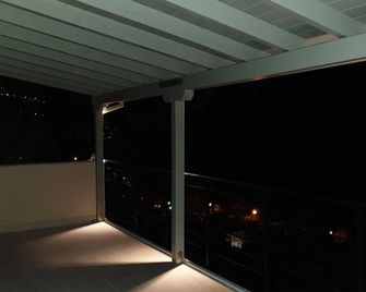 Kallia Suites- Chorefto - Chorefto - Balkon