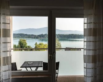 Hotel Faaker See Inn by S4y - Faak am See - Balcony