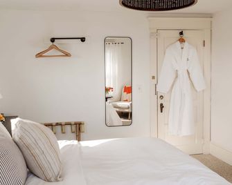 The Bentley Inn - Bay Head