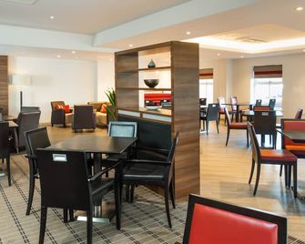 Holiday Inn Express Bristol - Filton By IHG - בריסטול - מסעדה