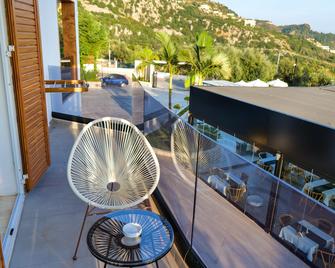 Blue Boutique Hotel - Dhërmi