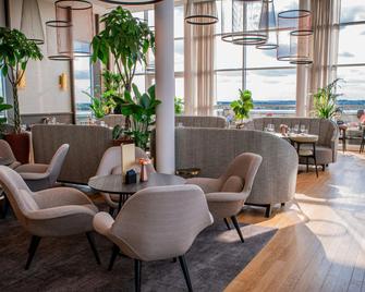 AC Hotel by Marriott Paris Le Bourget Airport - Le Bourget - Bar