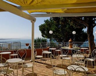 Villa Poseidon Boutique Hotel & Events - Salerno - Balkon