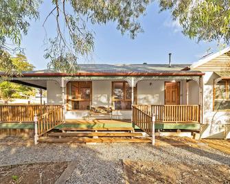 A lovely rustic cottage with all the modern conveniences - Gawler - Edificio