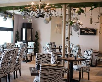 Logis Hôtel La Bastide des Oliviers - Monflanquin - Restaurant