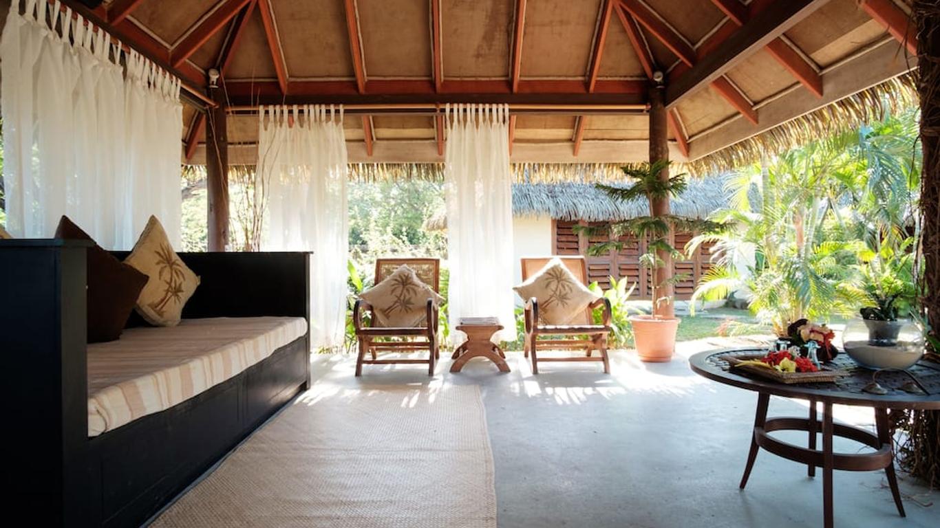 منتجع Musket Cove Island