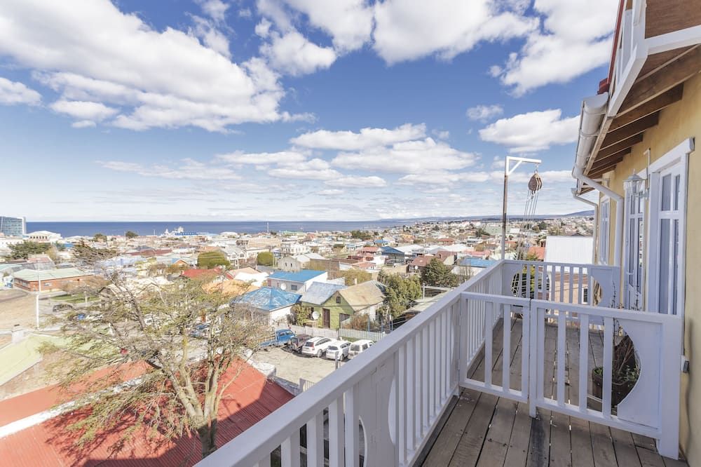 Hotel Boutique La Yegua Loca - Punta Arenas - Balkon