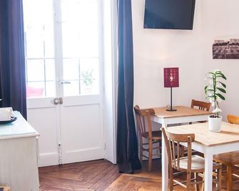 Félix Dort - Lyon - Dining room