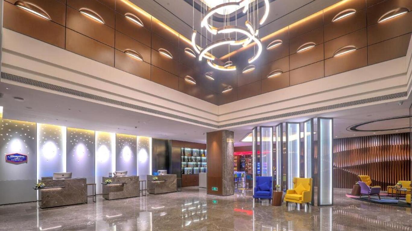 廣州東曉南希爾頓歡朋酒店