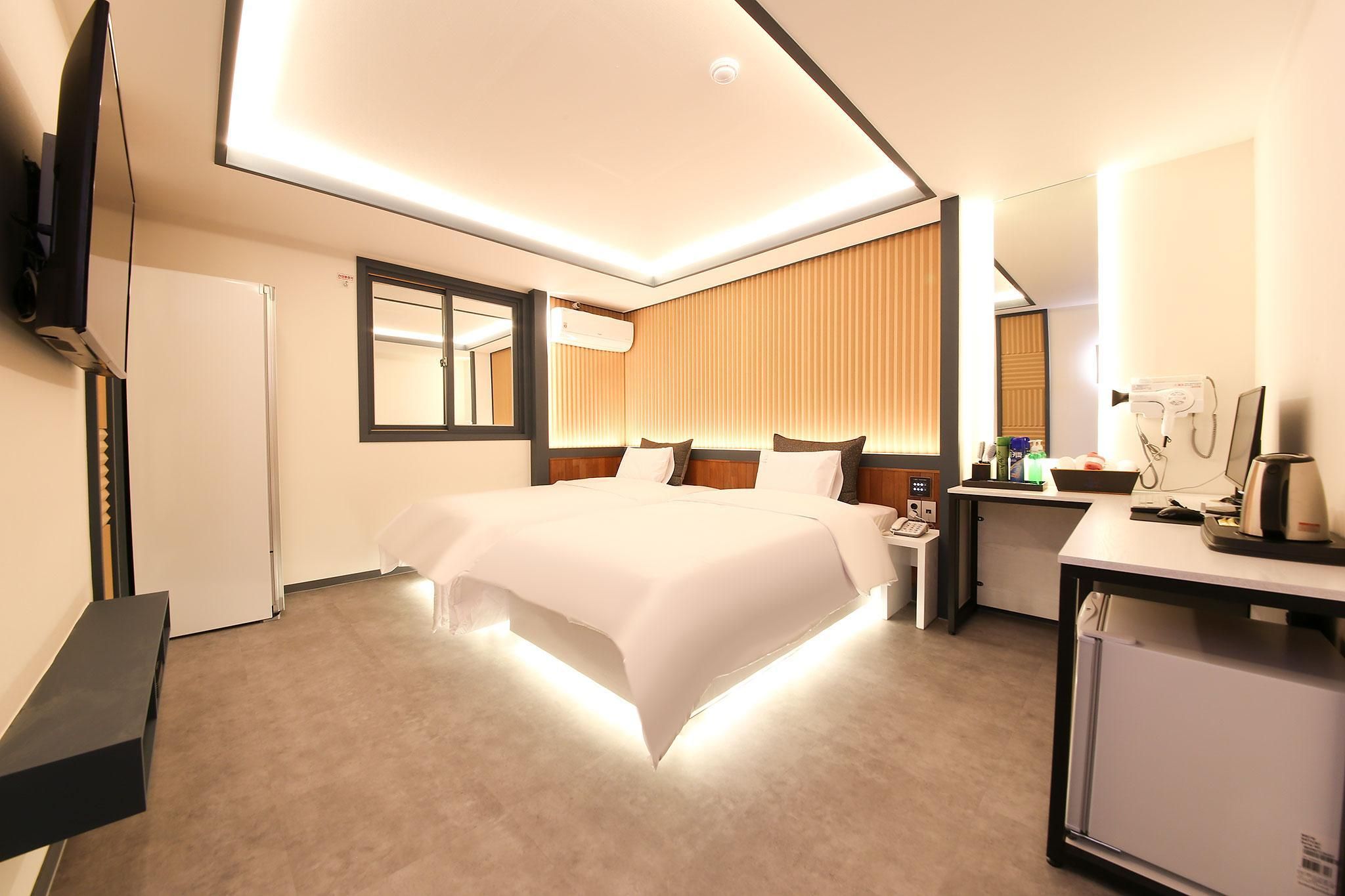 Gwangju Sinan-Dong Labe Hotel thumbnail 2