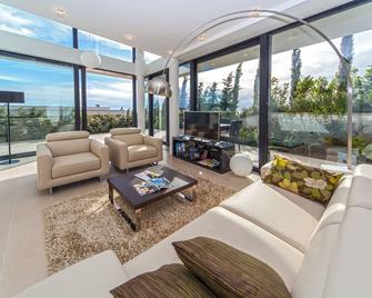 Golden Rays Luxury Villas & Apartments - Primosten - Wohnzimmer
