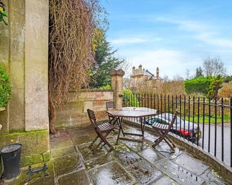 貝爾布洛克旅館 - 巴斯 - 天井