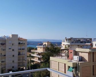 Rafina suits - Rafina - Balcony