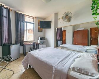 Hospedaje Gran Imperial - Tumbes - Habitación
