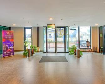 Quayside Hotel - Malakka - Lobby