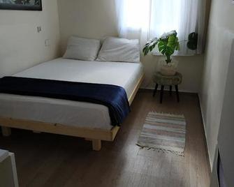 bugrashov 13 room - Tel Aviv - Bedroom