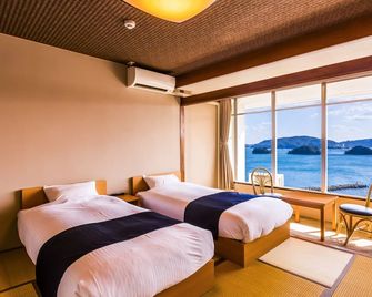 Ooedo Onsen Monogatari Premium Toba Saichoraku - Toba - Bedroom