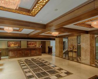 The President-A Boutique Hotel - Ahmedabad - Front desk