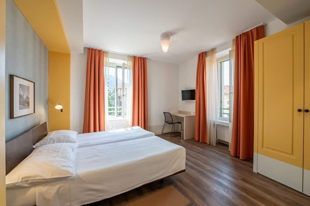 فندق بيستالوزي لوغانو