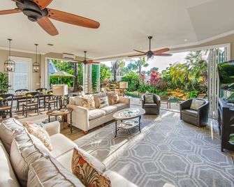 Noona's Mansion @ The Annex Grand Home & Pool + Last Key Services - Cayo Hueso - Lounge