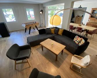 Modern house for 6 people with private pool between Ventoux and Luberon - Saint-Didier - Living room