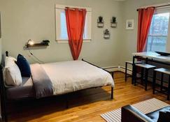 246 Lovely Work From Home Ready Apt in Halifax - Halifax - Bedroom