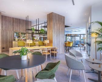 Hotel Valencia Oceanic Affiliated by Meliá - Valencia - Restaurant