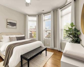 Luxe 7-BR Victorian Castle in the Nation's Capital - Washington D. C. - Habitación