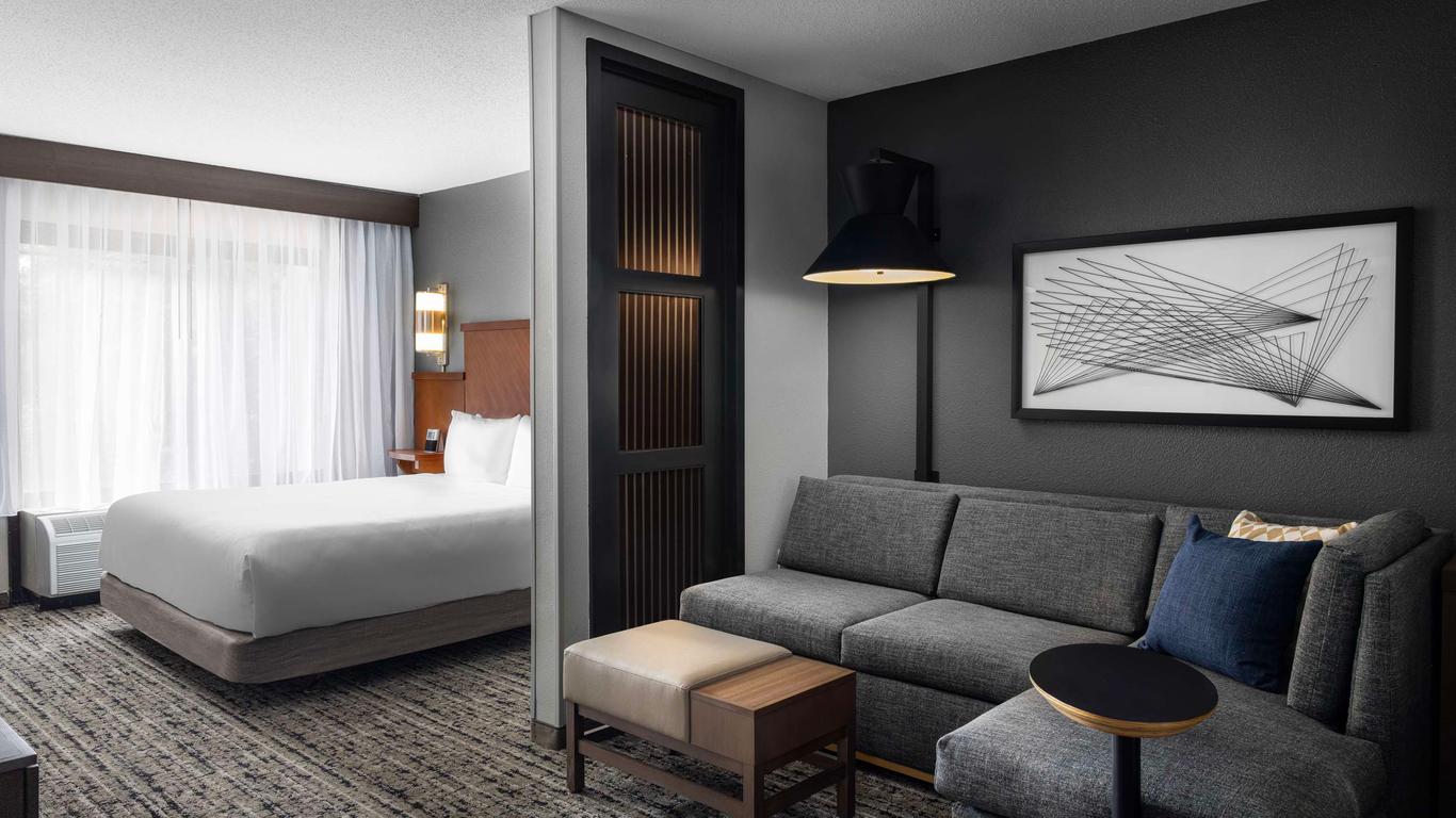 Hyatt Place Kansas City/Overland Park/Convention Center