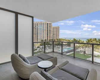 Luxurious Atlantic Suite in Bal Harbour 5-Star Resort! - Bal Harbour - Balkon