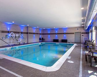 Comfort Suites Grove City - Columbus South - Grove City - Pool