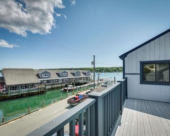 Ocean-View Apt In The Heart Of Southwest - Southwest Harbor - Balcony