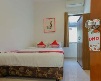 Hotel O Idola Residence - Giacarta - Camera da letto