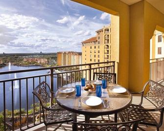 Beautiful Bonnet Creek Resort Condo, Lazy River, Family Friendly Near Disney - Lake Buena Vista - Balcón
