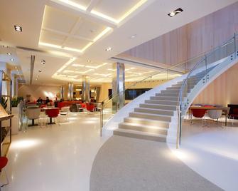 Hotel Alfonso - זראגוזה - לובי