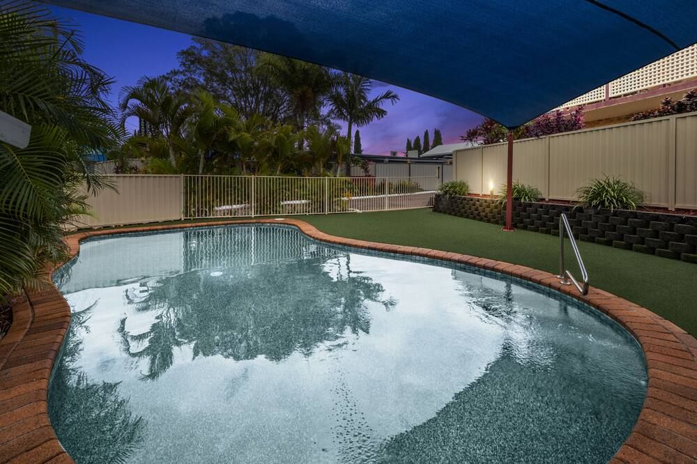 Kennedy Drive Boutique Motel - Close To City Centre & Airport thumbnail 3
