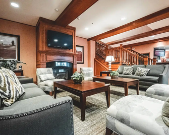 Town & Country Inn and Suites - Quincy (Verenigde Staten) - Huiskamer