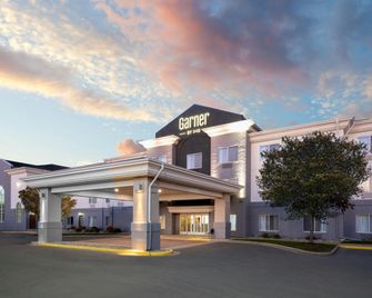 Garner Hotel Brookings by IHG - Brookings - Будівля