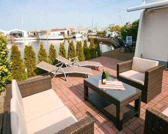 2 Bedroom Beautiful Home In Lemmer - Lemmer - Balcony