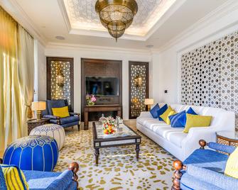 Hilton Salwa Beach Resort & Villas - Doha - Vardagsrum