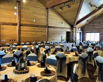 Spearfish Canyon Lodge - Spearfish - Sala de banquetes